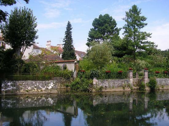 Charmant Village Proche Disneyland & Paris Crecy-la-Chapelle Ngoại thất bức ảnh